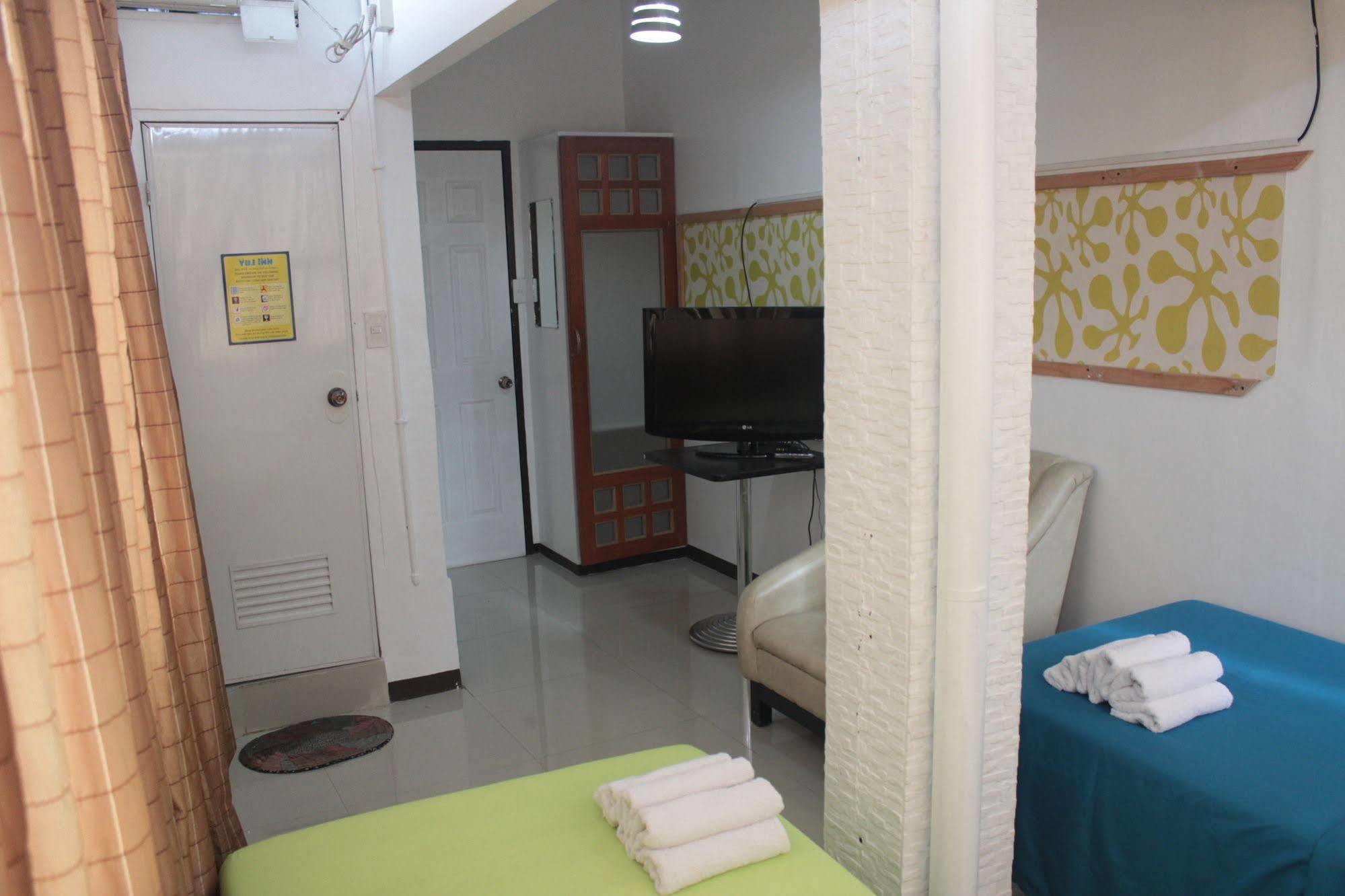 Yuj Inn - Quezon City Exterior photo